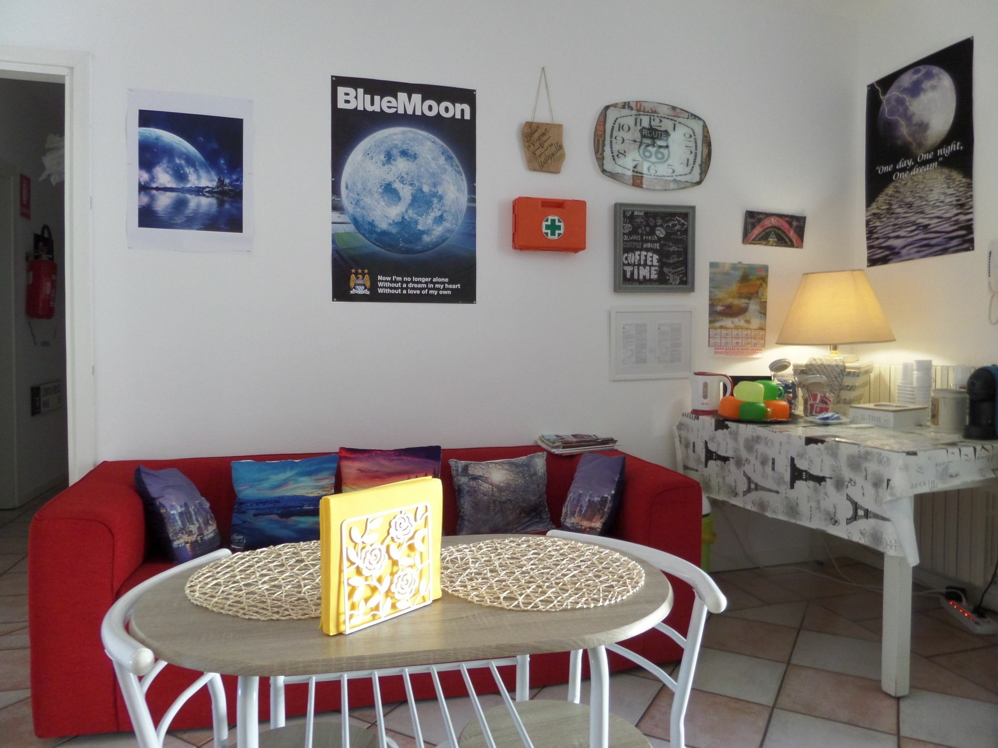 La Luna Blu In Old Town بيرغامو المظهر الخارجي الصورة